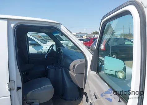 1999 Ford E-350 Super Duty Xl/Xlt from USA, damaged, VIN 1FBSS31L2XHA28296